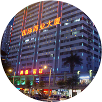 根据每位客户的资金情况和当地市场情况、用心做出更适合经营的设计